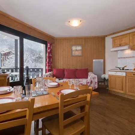 Sleeps 4